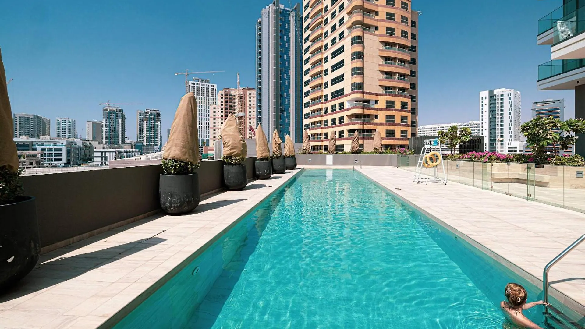 Apartment Cozy Boho Retreat One Bedroom Sanctuary Dubai